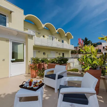Marina 10 Design & Hotel 4*
