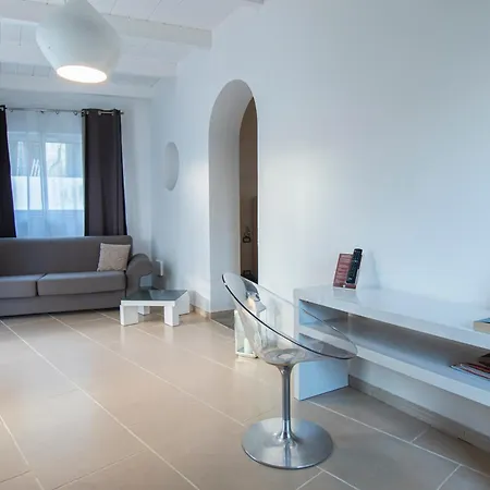 Hotel Marina 10 Design & 4*