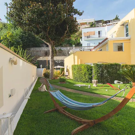 Hotel Marina 10 Design & 4*