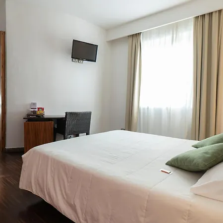 Marina 10 Design & Hotel